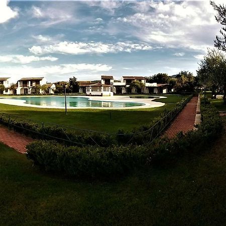 Le Tre Querce Aparthotel San Teodoro  Ngoại thất bức ảnh