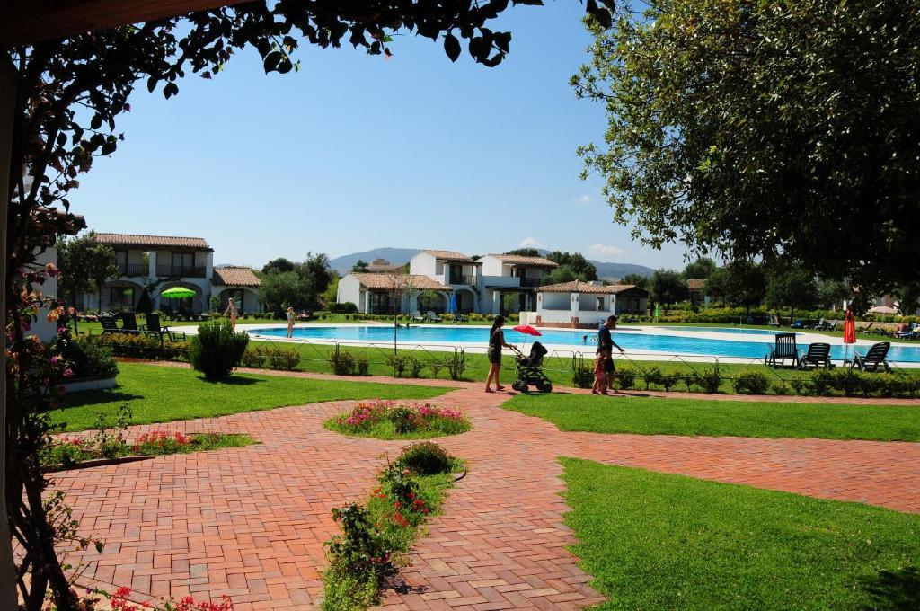 Le Tre Querce Aparthotel San Teodoro  Ngoại thất bức ảnh