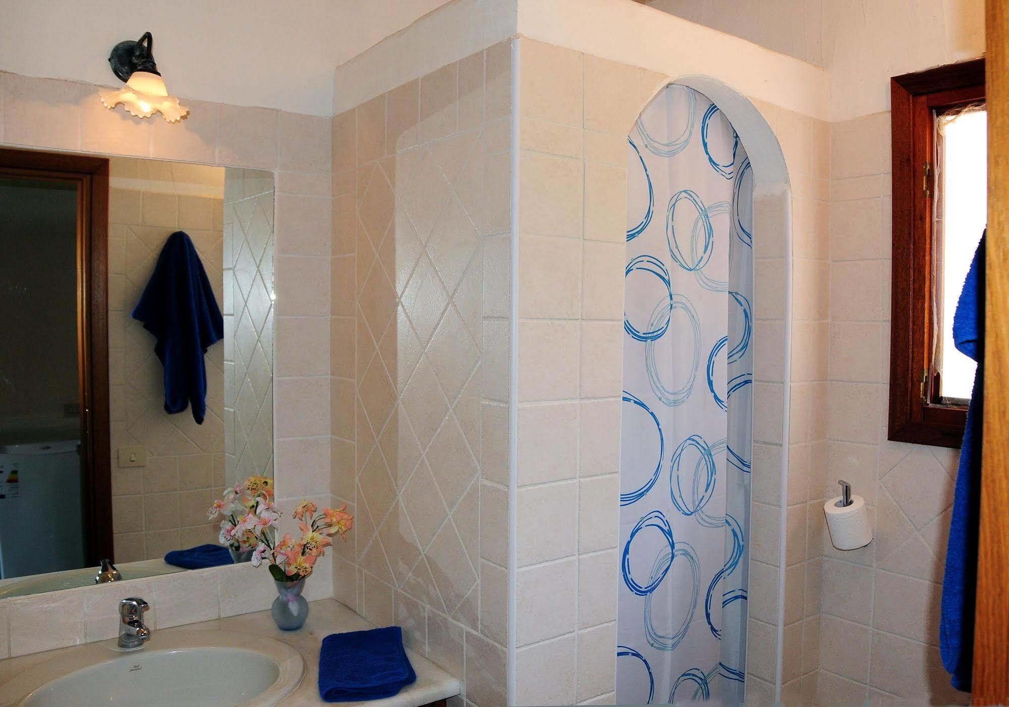 Le Tre Querce Aparthotel San Teodoro  Ngoại thất bức ảnh