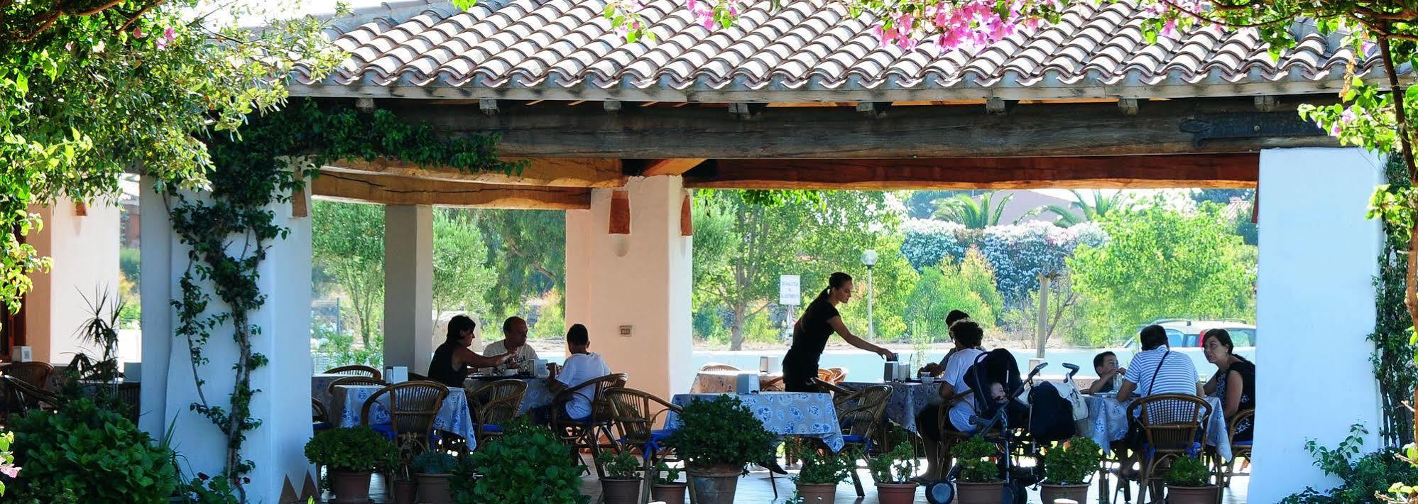 Le Tre Querce Aparthotel San Teodoro  Ngoại thất bức ảnh
