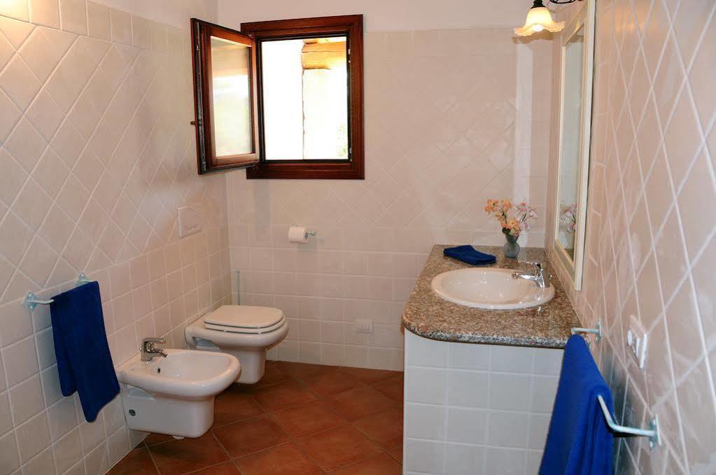Le Tre Querce Aparthotel San Teodoro  Ngoại thất bức ảnh